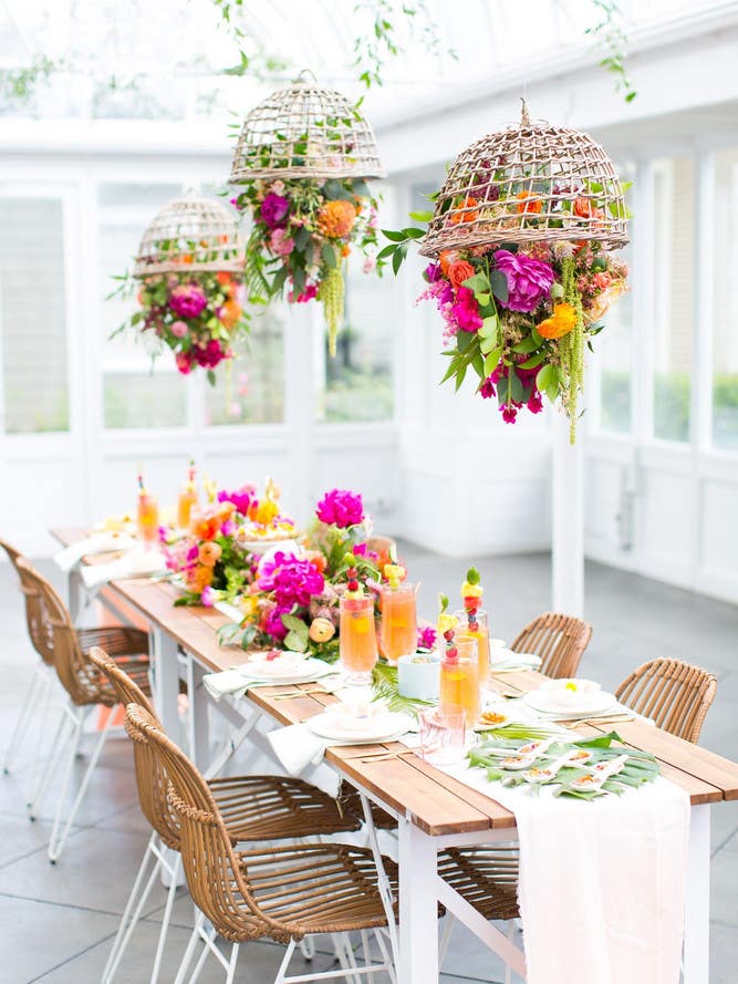 outdoor dining table decorating ideas